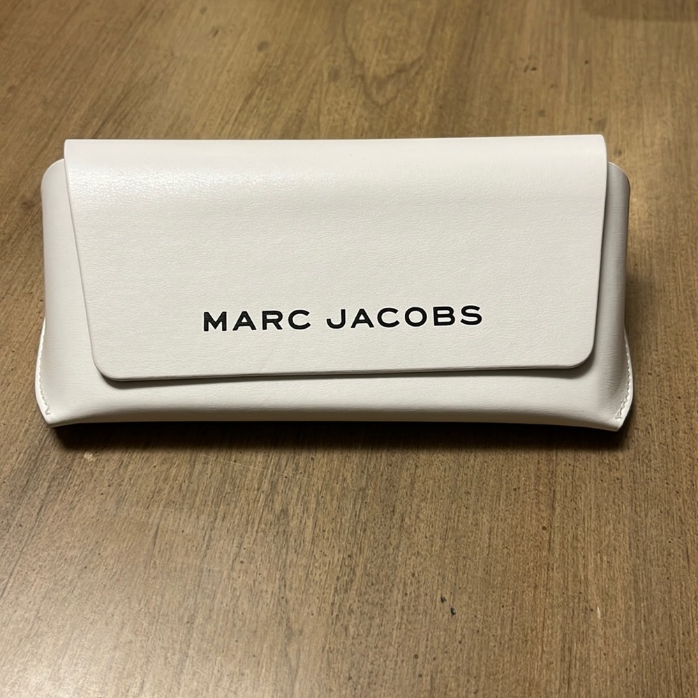 Authentic Marc Jacobs White Sunglass/Eyeglass Case